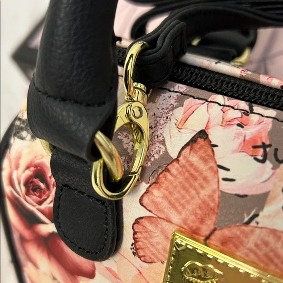 Betsey Johnson Small Handbag - NWT - Picture 9 of 12